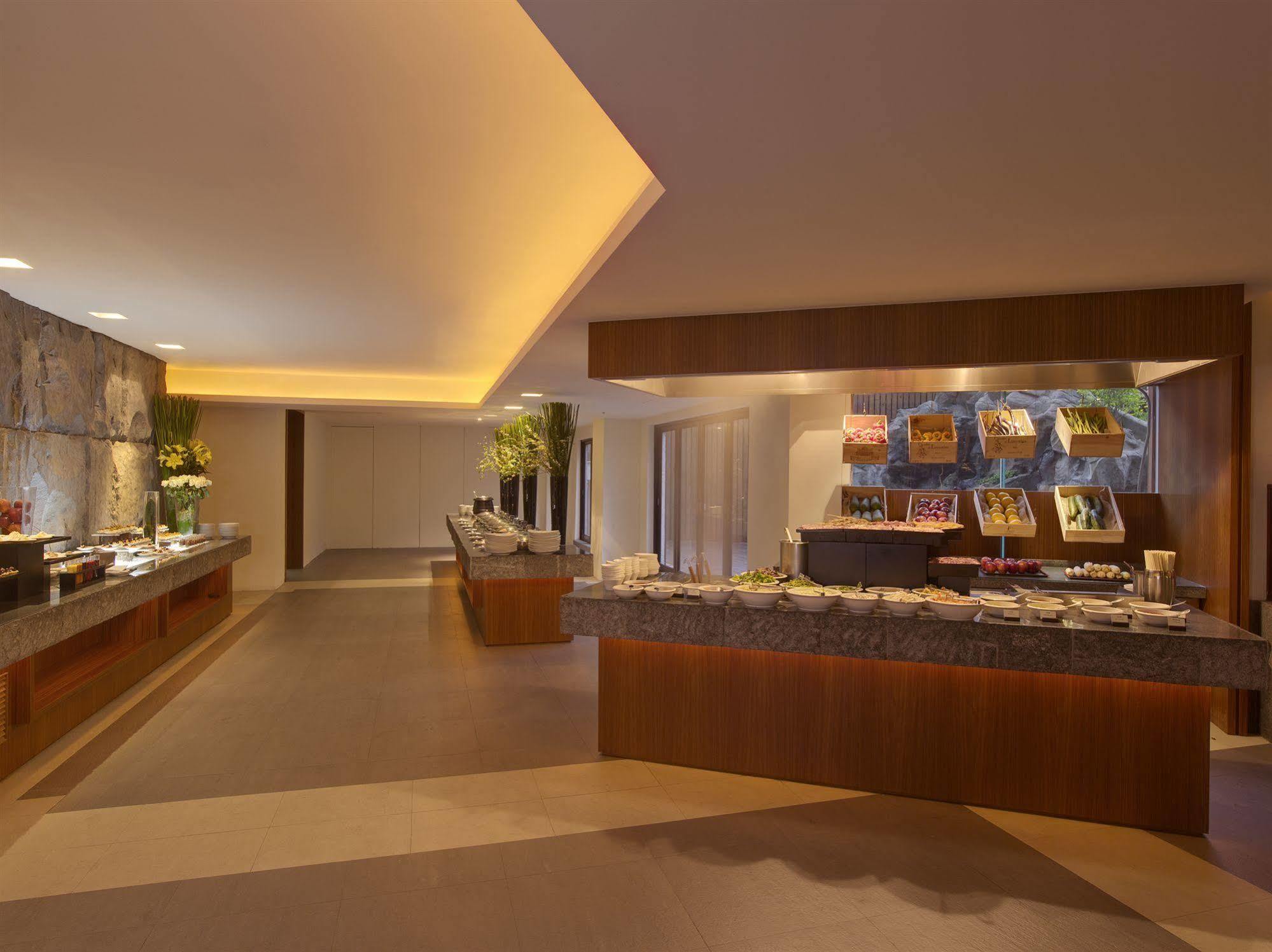 Silks Place Taroko Hotel Fushi Bagian luar foto