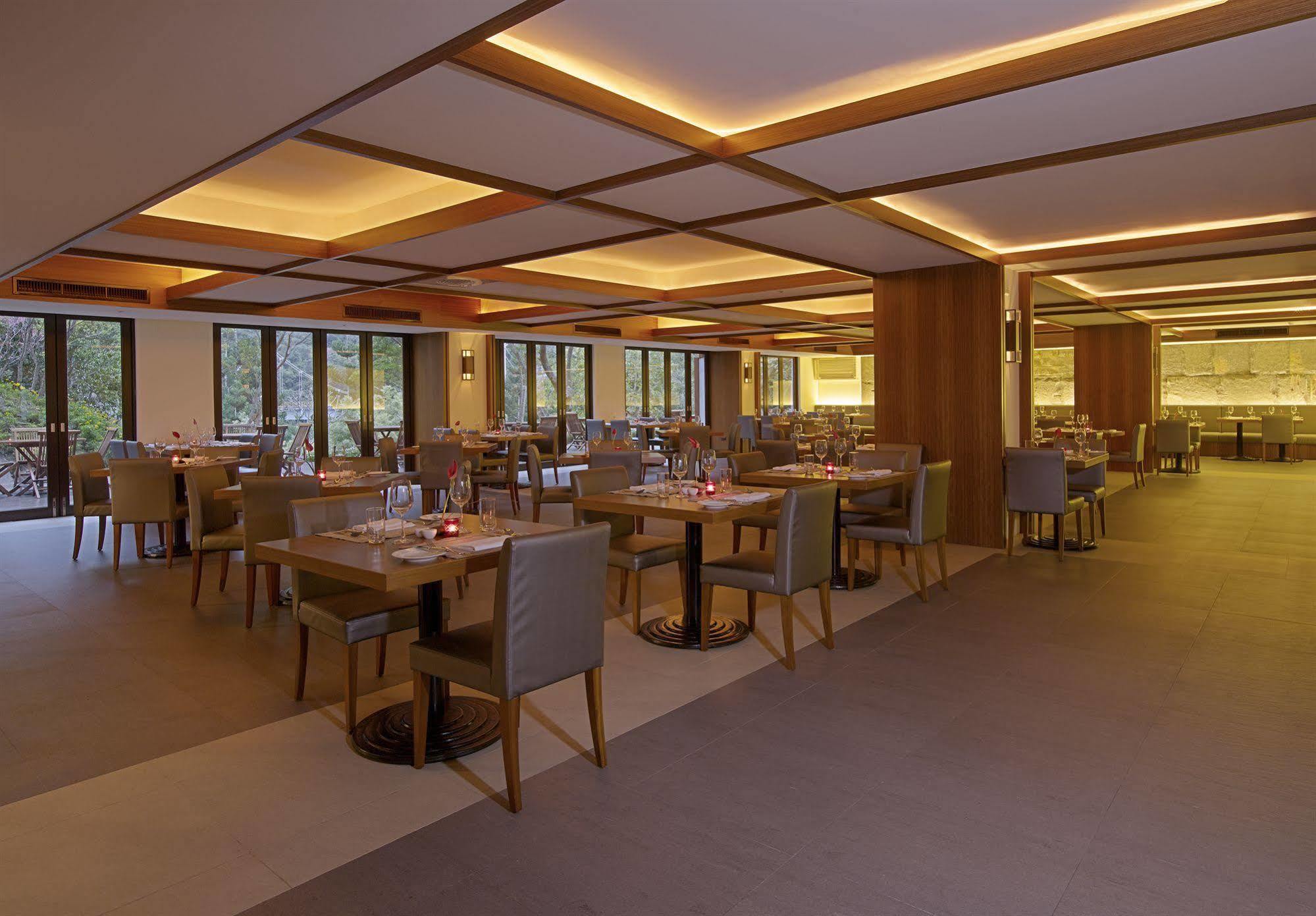 Silks Place Taroko Hotel Fushi Bagian luar foto